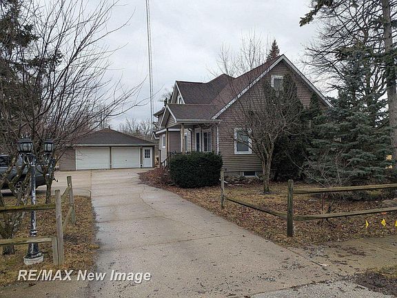 2nd image of 2385 McCarty Rd