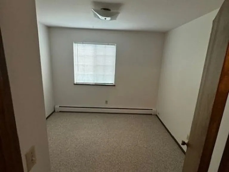 445 W Grand Ave #203 — Photo 4