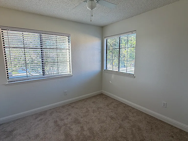 9709 Cimarron Trails Dr — Photo 25