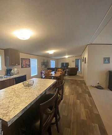5th image of 122 Rolling Hills Dr
