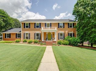 2405 Shannon Dr, Dalton, GA 30720
