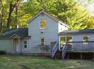221 Hickory Hl, Bennington, VT 05201