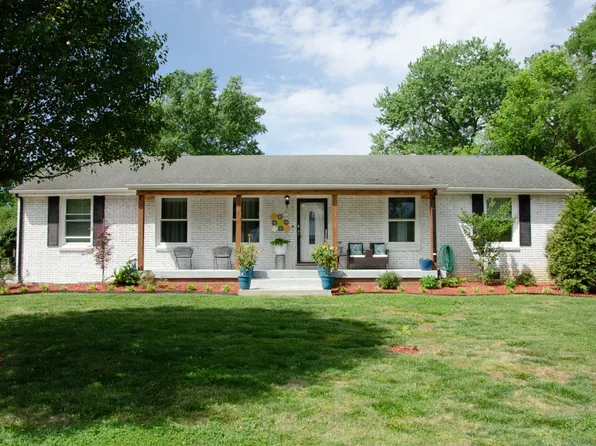 1614 Minerva Dr, Murfreesboro, TN 37130