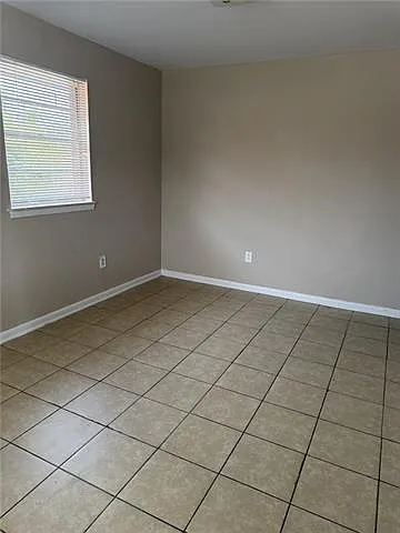 3413 Kent Ave #4 — Photo 5