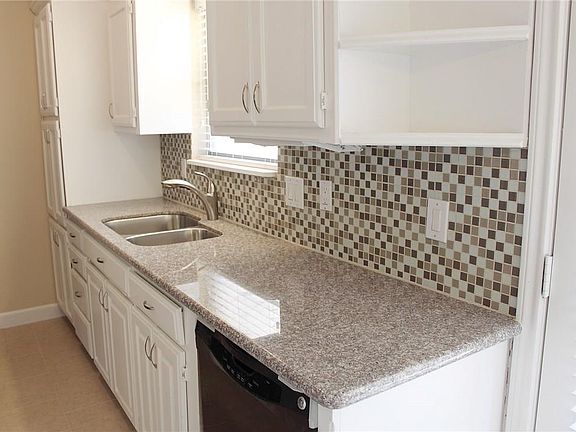 5th image of 1130 Meriwood Dr