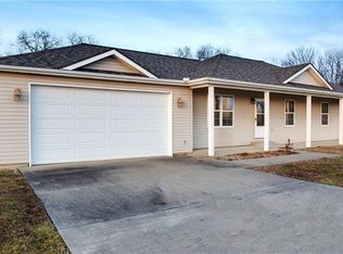 983 SE 380th Rd, Knob Noster, MO 65336