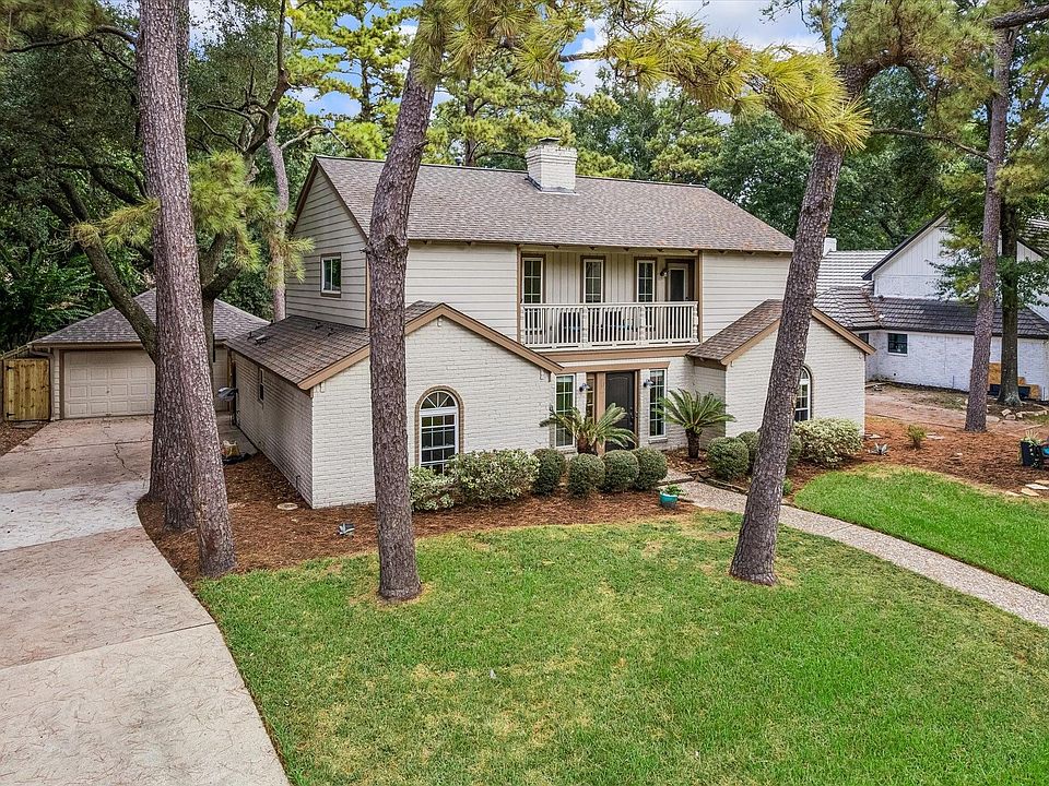 1st image of 5210 Three Oaks Cir