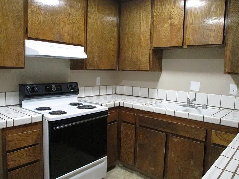 8848 Valley Oak Dr #8848 — Photo 5