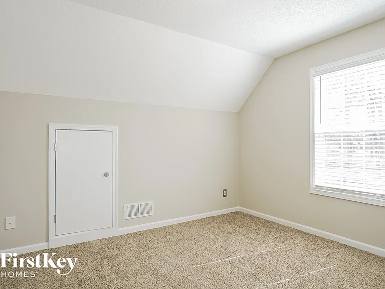 117 Enterprise Dr — Photo 12