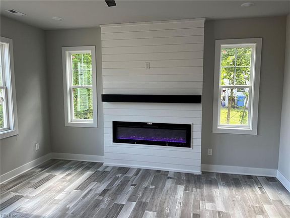 3rd image of 1453 Whittamore Rd