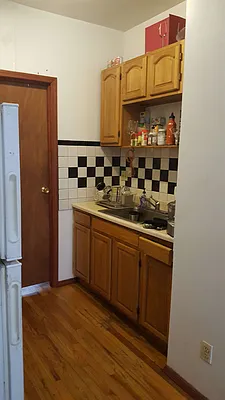 Rented by MCR Realty | media 19