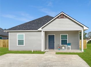 1805 Bluebonnet St, Bryan, TX 77803