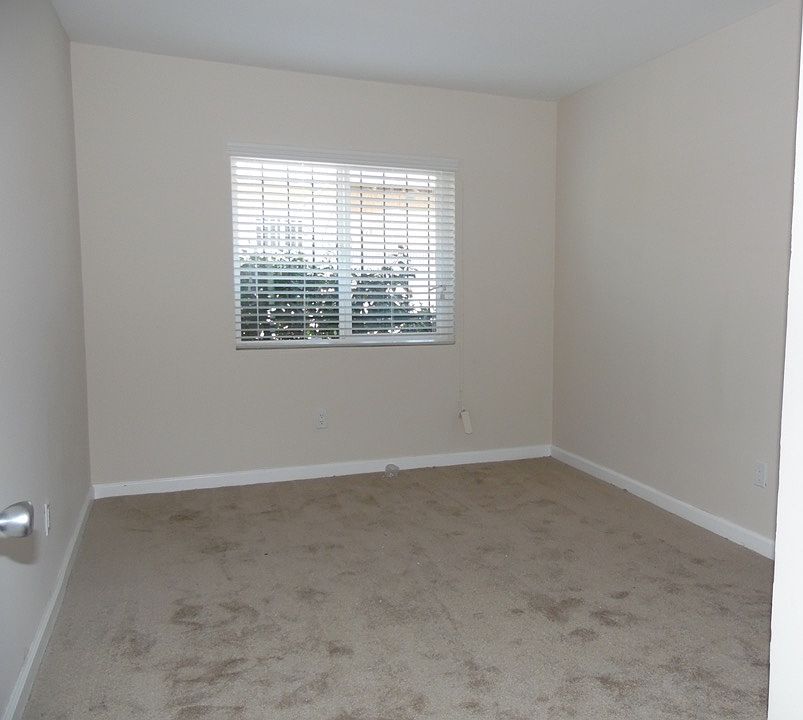1st image of 1234 W 92nd St APT 1