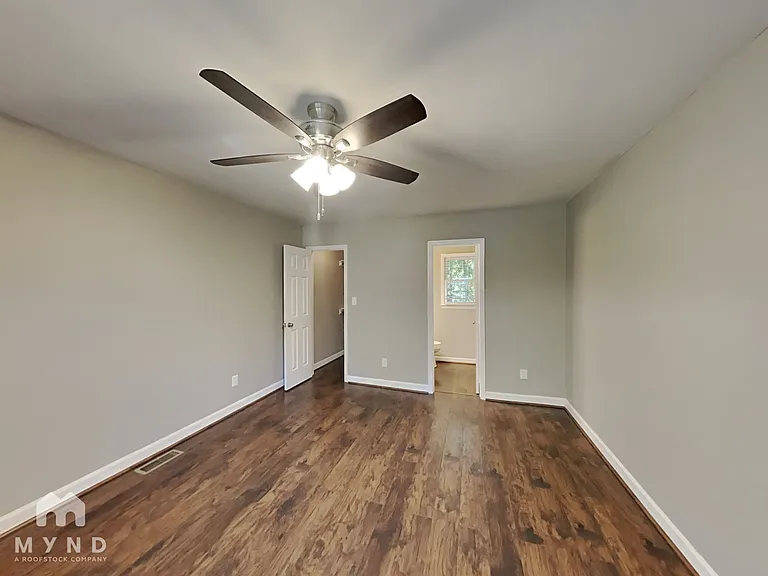 3504 Berdan Ct — Photo 6