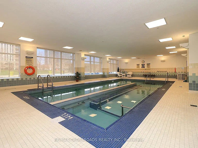 350 Princess Royal Dr #703 — Photo 26