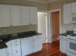 43 Dover Rd #1ST, West Hartford, CT 06119