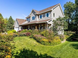 10752 Amherst Way, Inver Grove Heights, MN 55077