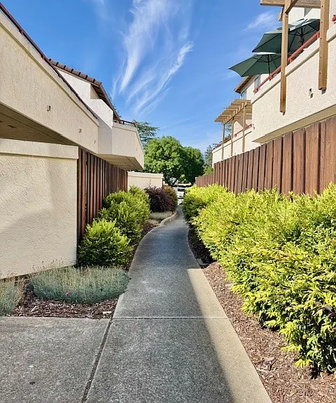 5030 Valley Crest Dr #75 — Photo 20