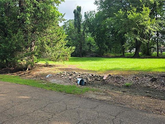 4th image of 0 Overton Ave Lot 3