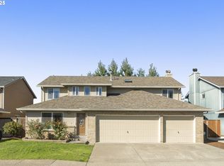 17411 SW Nazaneen Dr, Beaverton, OR 97006
