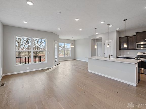 5th image of 1694 Glade Valley Dr #141