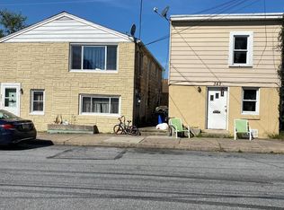 343 & 351 S Lawrence St, Middletown, PA 17057