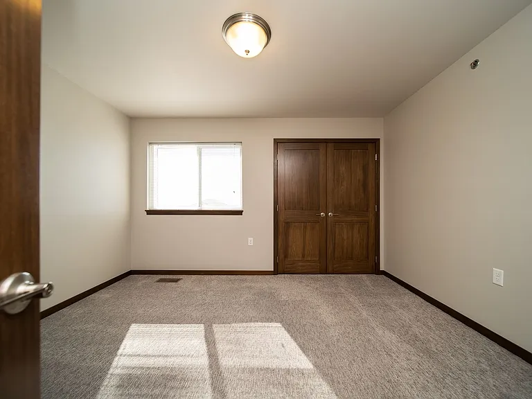 4802 S Hosta Ave — Photo 10