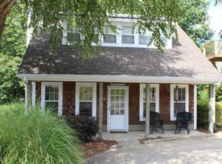 222 Lakeside Dr, Waleska, GA