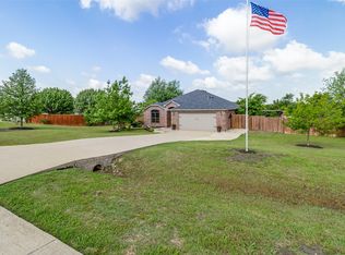 121 Avalon Dr, Princeton, TX 75407