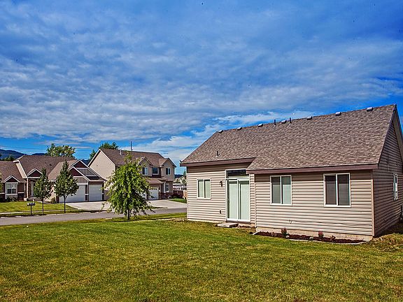 3rd image of 2494 N Tiatan St