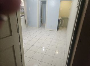 11875 3rd St E APT 9, Saint Petersburg, FL 33706