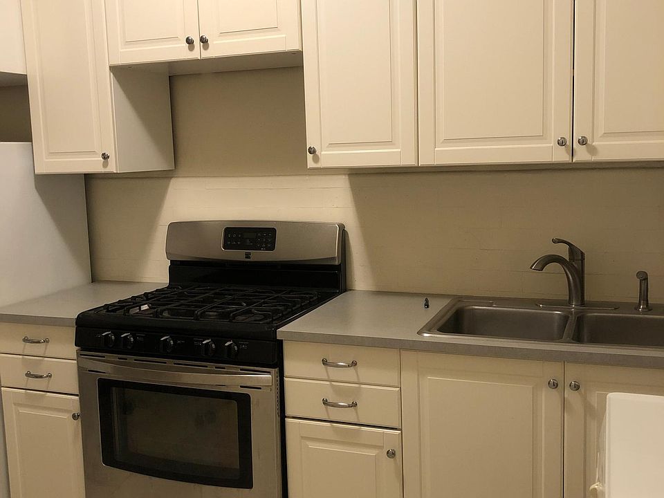 1st image of 6504 Grand Ave Floor 3