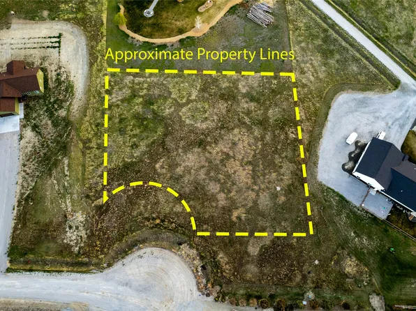 15 Tara Dr, Townsend, MT 59644