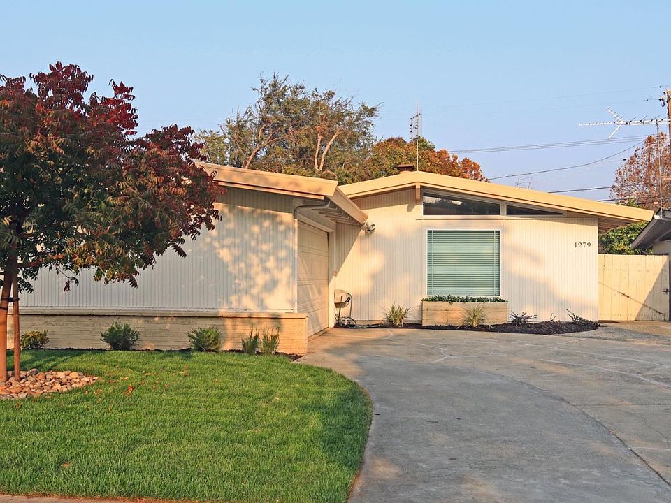 1st image of 1279 Torrance Ave