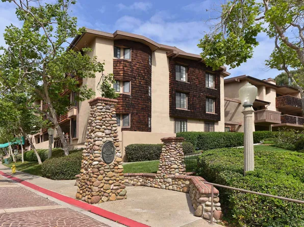 8860 Villa La Jolla Dr Unit 302, La Jolla, CA 92037