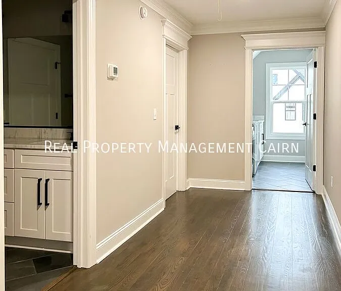 1009 Easton Ct — Photo 30