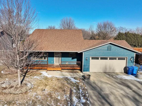 212 W Birchwood Cir, Brandon, SD 57005