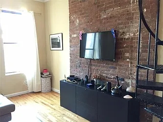 Rented by Platinum Properties