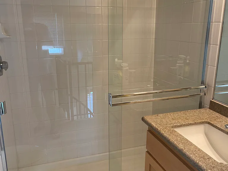 2400 5th Ave #430 — Photo 15