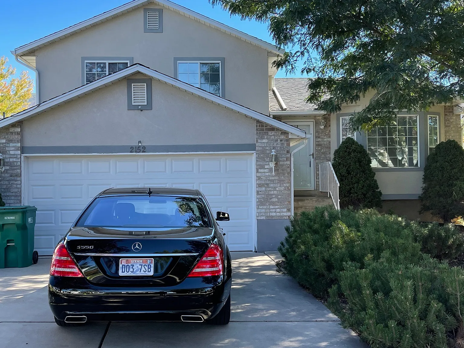 4 bed, 2200 sqft, $2,195 — Photo 2