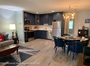 1032B Aberdeen Dr, Lakewood, NJ