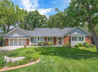 2400 W 162nd St, Stilwell, KS 66085