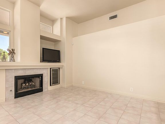5th image of 6090 W Abraham Ln
