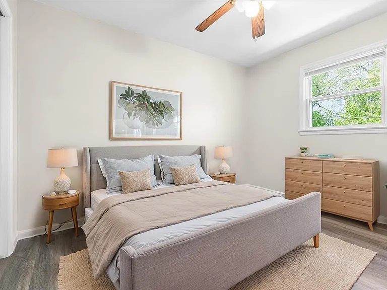 2227 Bailey Ave #C — Photo 8