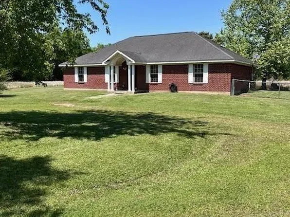 23141 Hill Rd, Silverhill, AL 36576