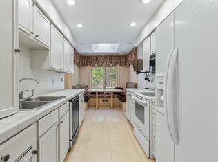 10241 Scarborough Rd, Bloomington, MN 55437