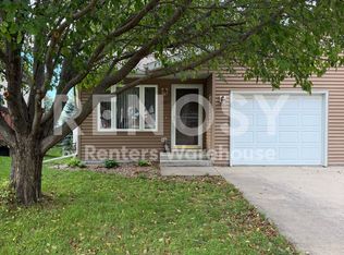 3325 7th St NW, Rochester, MN 55901