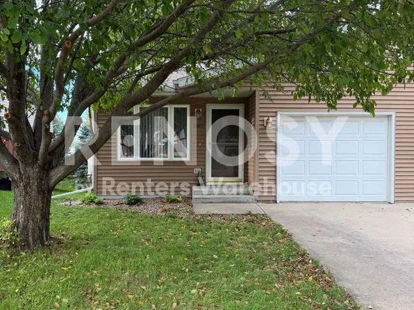 3325 7th St NW, Rochester, MN 55901