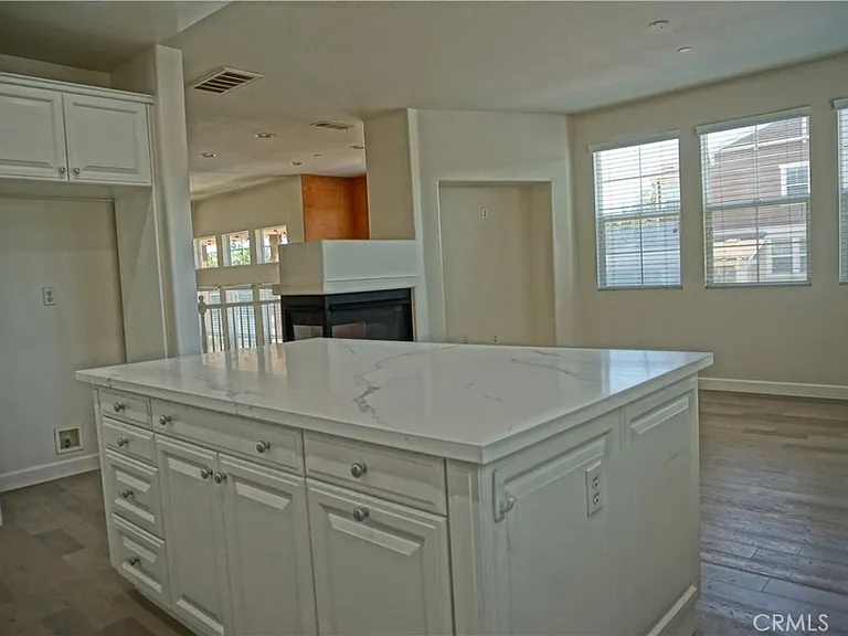 2099 Owens Dr — Photo 12
