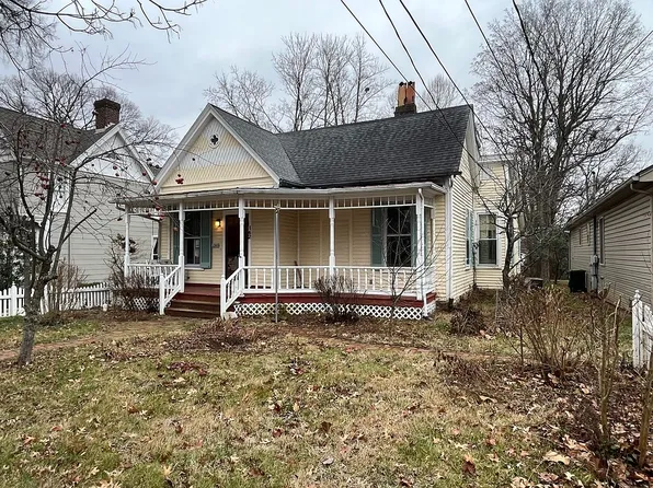 142 High St, Versailles, KY 40383